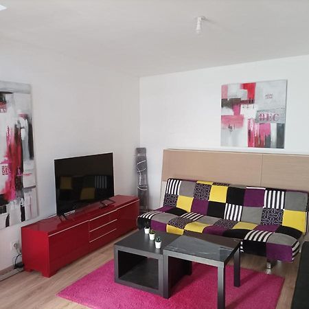 Apartament Petite Maison Agreable Pour 6 Voyageurs Bogny-sur-Meuse Zewnętrze zdjęcie