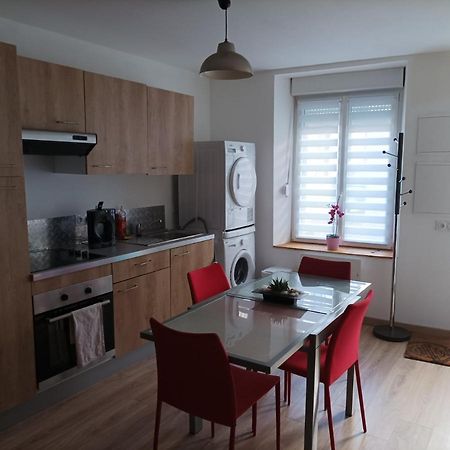 Apartament Petite Maison Agreable Pour 6 Voyageurs Bogny-sur-Meuse Zewnętrze zdjęcie