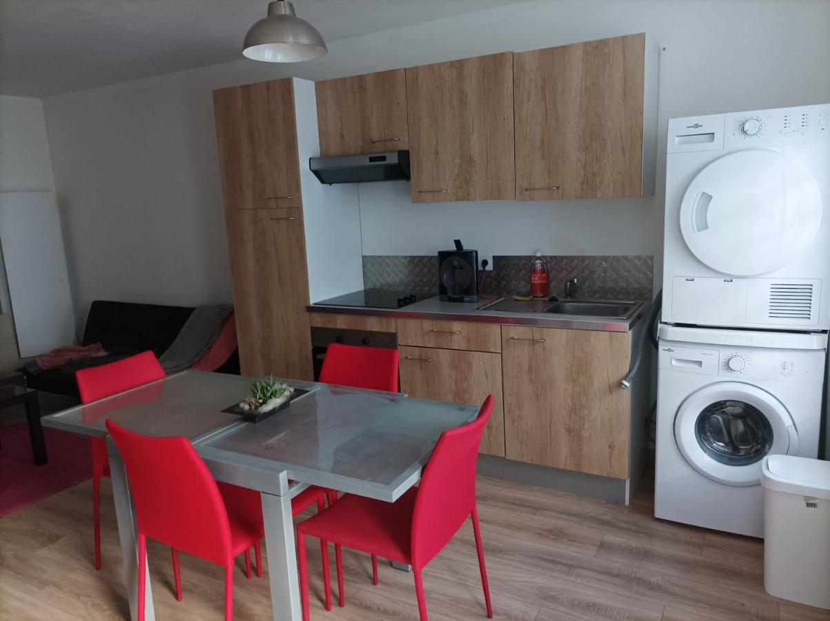 Apartament Petite Maison Agreable Pour 6 Voyageurs Bogny-sur-Meuse Zewnętrze zdjęcie